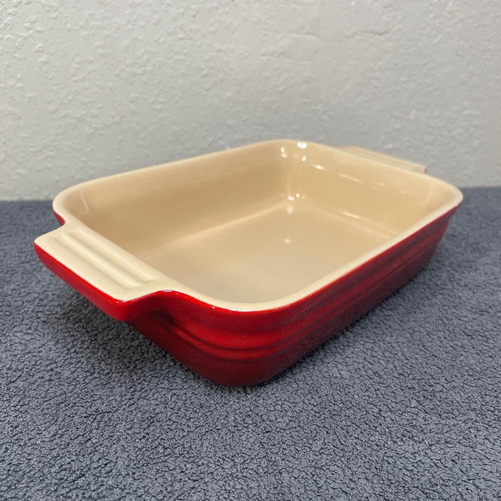 Le Creuset Small Red Rectangular Stoneware Baking Casserole Dish 7" x 5"